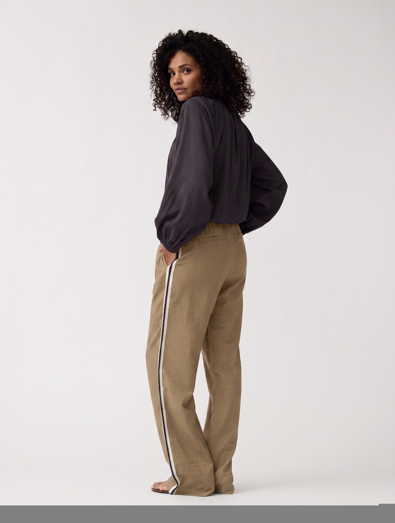 Pants Lou | Oatmeal